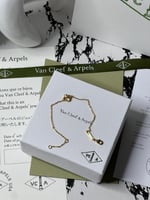 إسوارة Van cleef ذهبي _ كرستالات