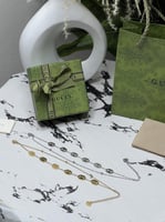 اسوارة GUCCI معدن ذهبي او فضي