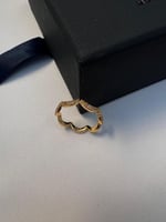 خاتم apm ذهبي