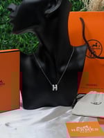 سلسال HERMES معدن فضي أبيض