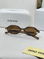 نظارة - MIU MIU