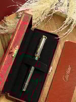 قلم حبر من مجموعة سانتوس دو كارتيه