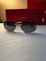 نظارة Cartier - إطار ذهبي- عدسه اسود