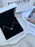 سلسال باندورا PANDORA كريستالة بـ لون السماء