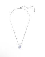 سلسال سوارفيسكي فضي بكرستالة زرقاء