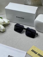 نظارة - MIU MIU