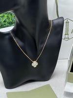 طقم van cleef ذهبي