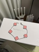 إسوارة Van cleef فضي - وردي