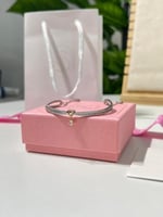 إسوارة سوارفيسكي فضي