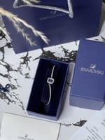 اسوارة سوارفيسكي فضي_كرستالة زرقاء