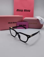 نظارة miu miu أطار اسود عدسة شفاف