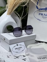 نظارة PRADA أطار -أسود