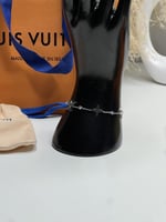 اسورة لويس فيتون فضي