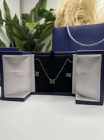 سلسال شوميه مع حلق ذهبي - اخضر