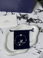 اسوارة سوارفيسكي فضي_كرستالة فضي