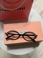 مجموعة ( نظارات الهبة ) - miu miu