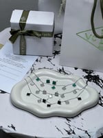 سلسال شوكر مع حلق Van cleef