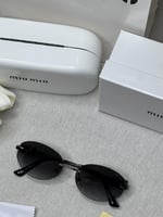 نظارة - MIU MIU