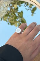 خاتم ملكي فضة عيار( 925 ) لون لؤلؤي