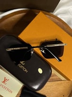 نظارة LOUIS VUITTON أطار أسود