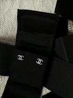 سلسال CHANEL فضي