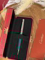 قلم حبر من مجموعة سانتوس دو كارتيه