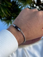 إسوارة LOUIS VUITTON جلد ومعدن ذهبي