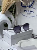 نظارة PRADA ايطار فضي