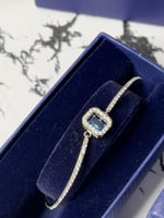 اسوارة سوارفيسكي فضي_كرستالة زرقاء