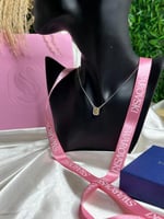 سلسال سوارفيسكي فضي كريستالة صفراء