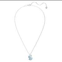 سلسال سوارفيسكي فضي كريستالة زرقاء