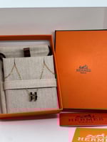 سلسال HERMES معدن ذهبي أسود
