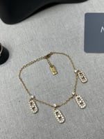 طقم MESSIKA ذهبي