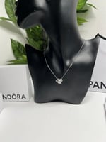 سلسال باندورا PANDORA فضي كرستالة ابيض