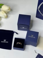 خاتم سوارفيسكي .