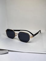 نظارة Lacoste - إطار اسود - عدسة مدرج