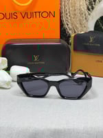 نظارة LOUIS VUITTON