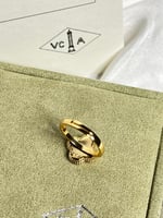 خاتم Van cleef ذهبي _صدفي