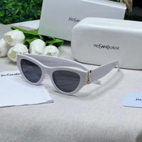 نظارة - سان لوران إطار أبيض عدسة اسود