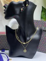 سلسال مع حلق TORY BURCH معدن ذهبي بفصوص