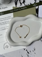 إسوارة Van cleef ذهبي _ كرستالات