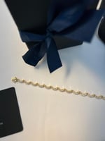 إسوارة apm ذهبي