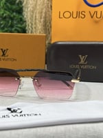 نظارة LOUIS VUITTON وردي مدرج
