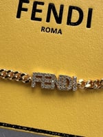 طقم FENDI معدن ذهبي
