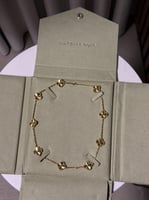 سلسال فان كليف 10 وردات - ذهبي