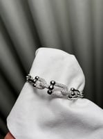 اسوارة Tiffany فضي