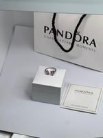 خاتم باندورا PANDORA فضي كرستالة وردي