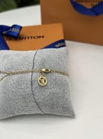 إسوارة LOUIS VUITTON معدن ذهبي