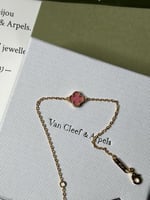 إسوارة Van cleef ذهبي _ وردي