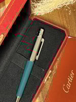 قلم حبر من مجموعة سانتوس دو كارتيه